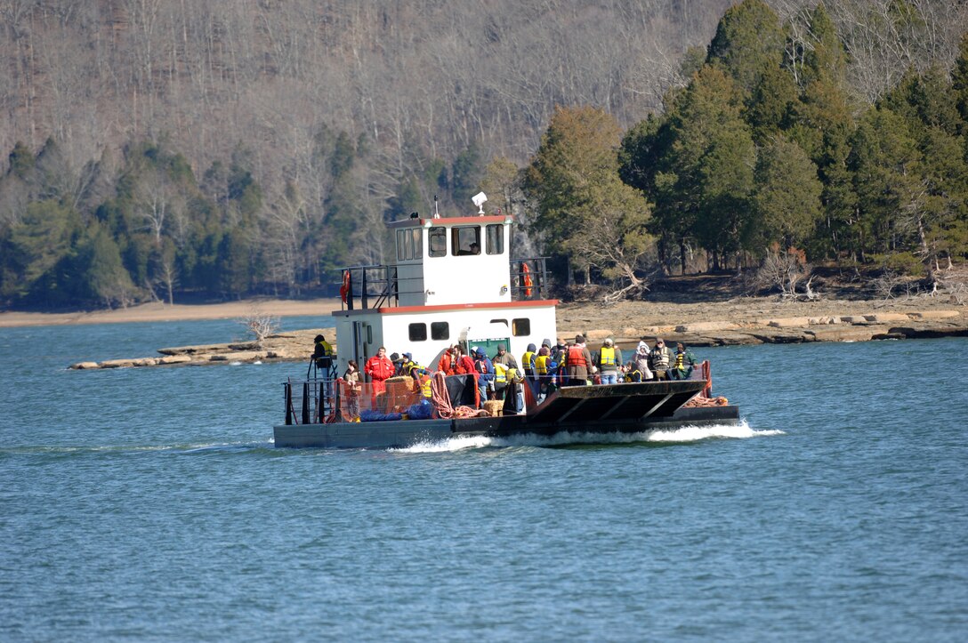 The public returns from a past Eagle Watch on Dale Hollow Lake. This year’s event is cancelled due to COVID-19 and concerns with space limitations on the barge that transports visitors during this event. (USACE photo by Lee Roberts)