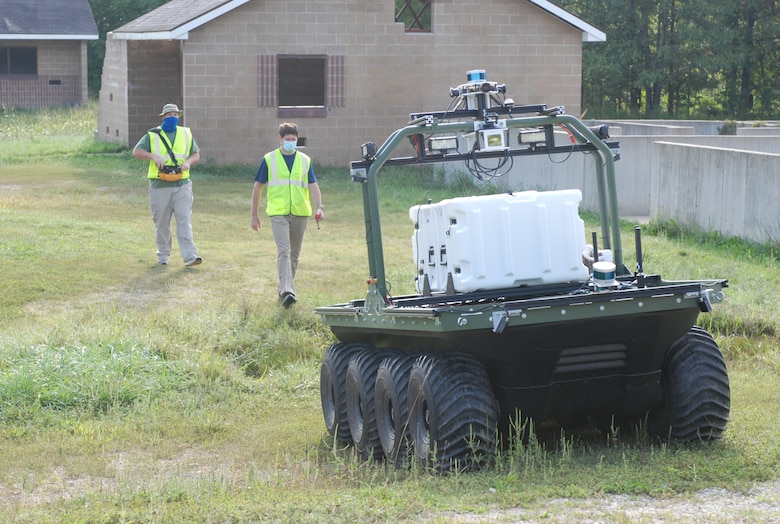 U.S. Army Engineer Research and Development Center researchers observe the Robotics for Engineering Operations autonomous vehicle while it traverses during the Maneuver Support, Sustainment and Protection Integration Experiments-2020, or MSSPIX-20, in Fort Leonard Wood, Mo., Sept. 16, 2020. The REO employs a set of robotic platforms to remotely characterize a site by fusing multiple sensing modalities on a fully autonomous unmanned ground vehicle to capture critical information for engineer missions.