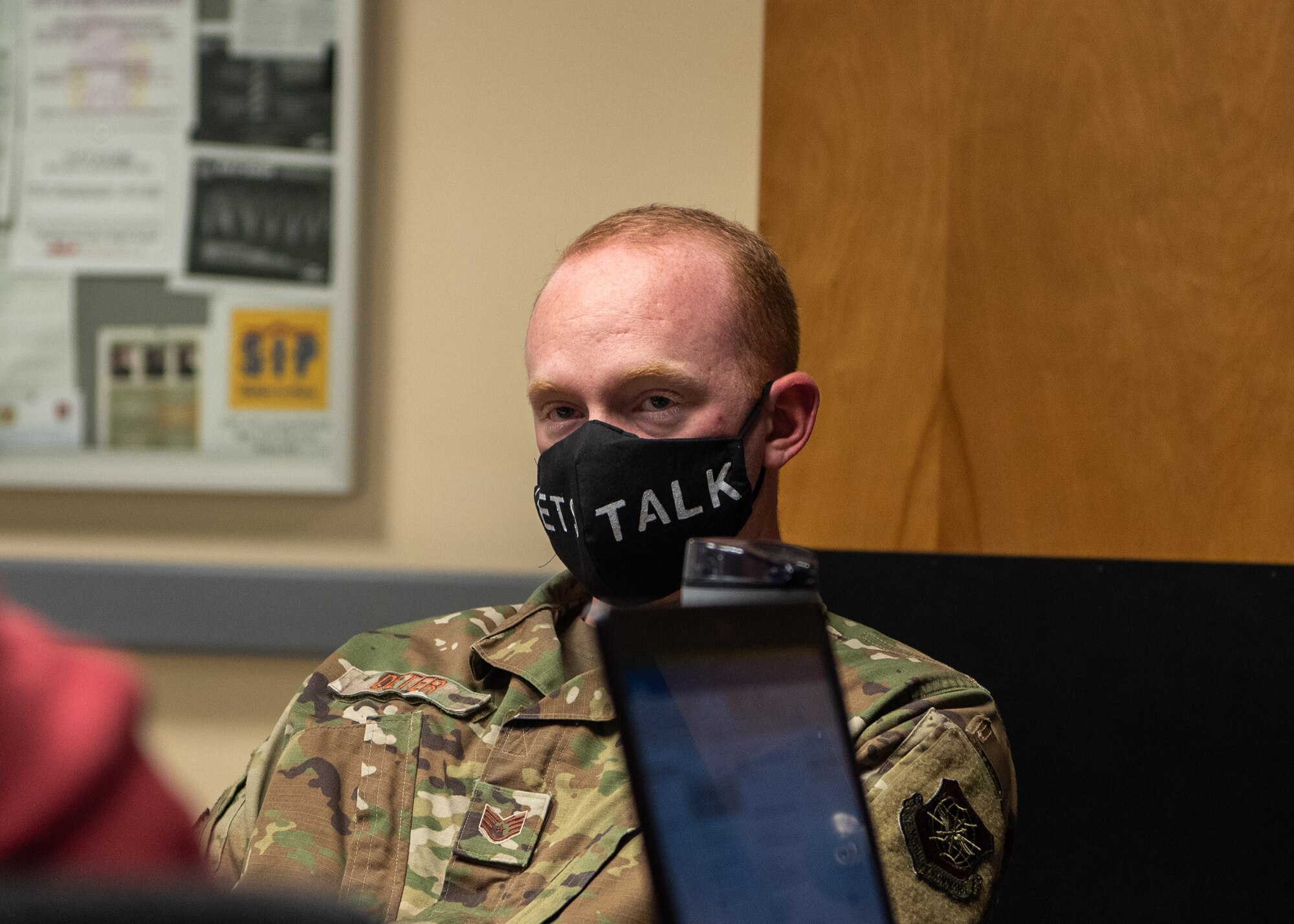 Man wearing mask