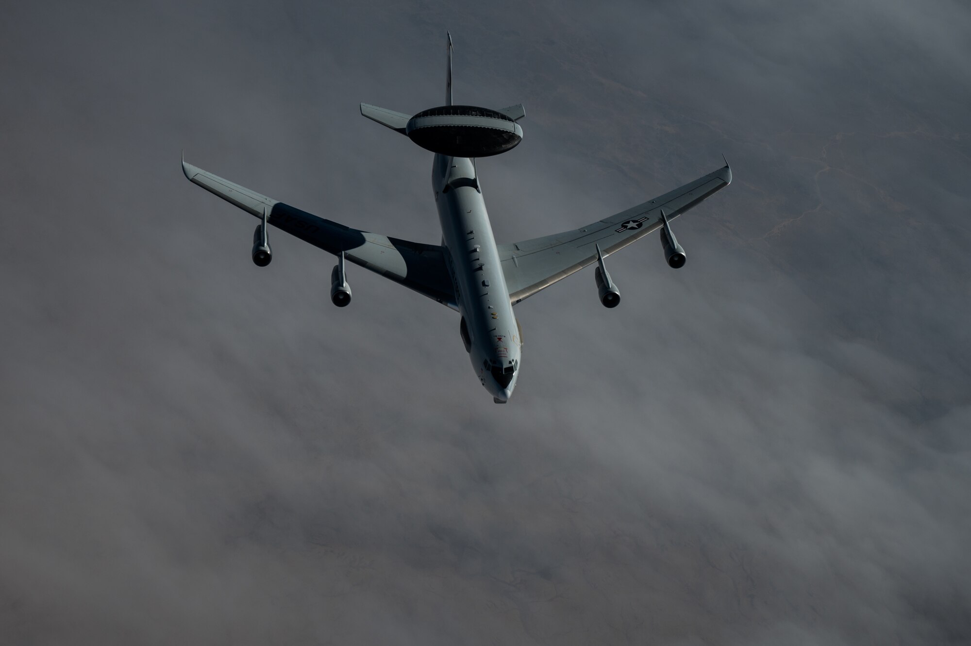 AWACS maintainers, crew surpass 50 consecutive combat missions