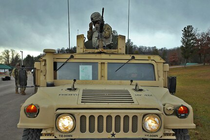 Army Reserve Soldiers Learn to Save Lives During Operation Cactus Gunnery