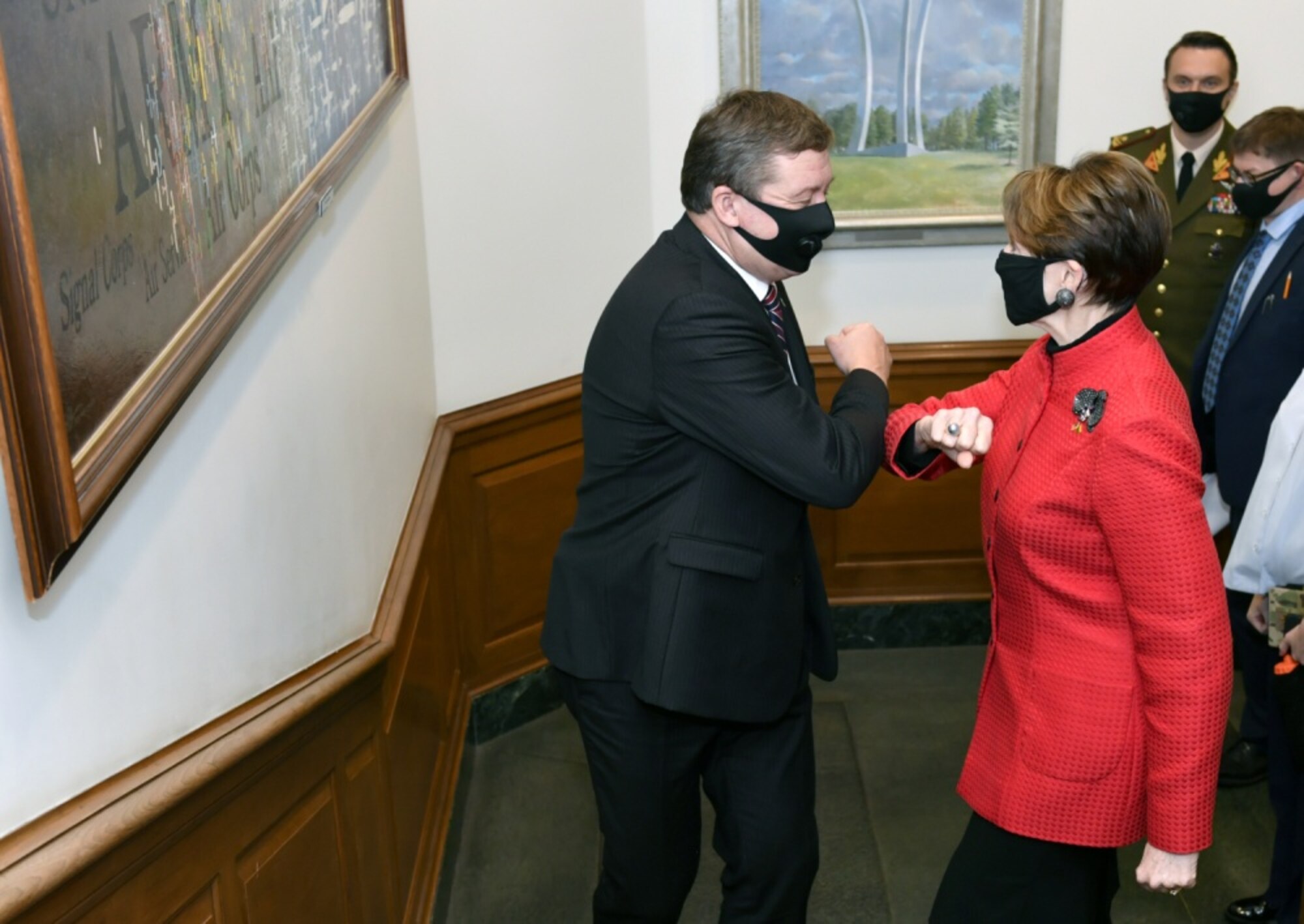 Secretary of the Air Force Barbara M. Barrett meets with Lithuanian Minister of Defense Raimundas Karoblis