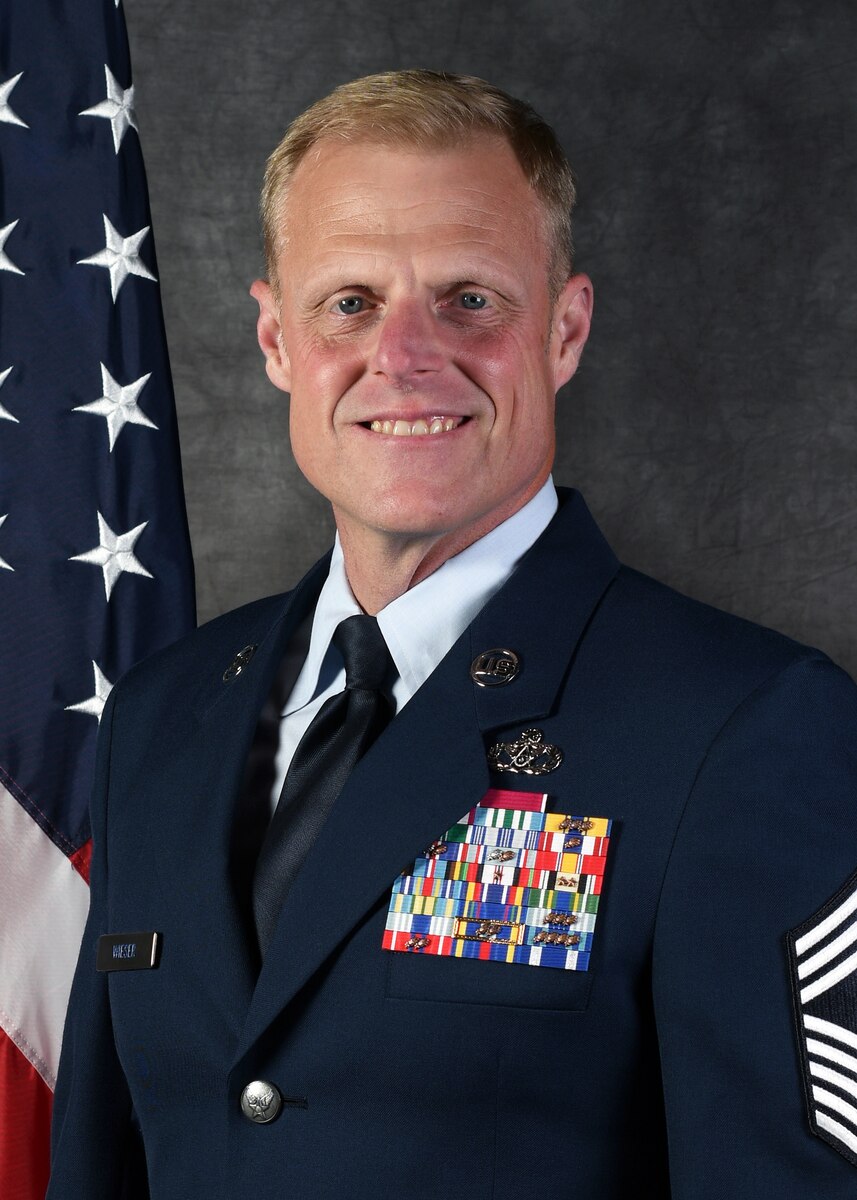 Chief Master Sergeant Timothy J. Wieser is the Command Chief forthe 5th Bomb Wing, Minot Air Force Base, North Dakota. He is the primaryadvisor to the Bomb Wing Commander on matters of readiness, professionaldevelopment, health, welfare, discipline, quality of life, and force utilization.