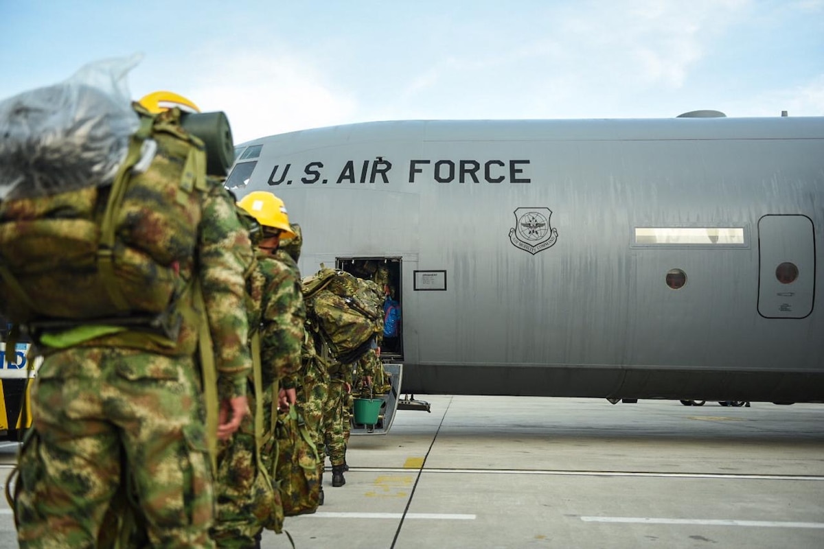 A U.S. Air Force C-130 transported 68 Colombian Army Soldiers to the Colombian island of San Andrés to support post-Hurricane Iota lifesaving and disaster-relief operations in the nearby Colombian island of Providencia.