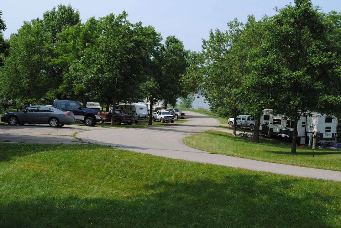 Campers in Wallashuck Campground