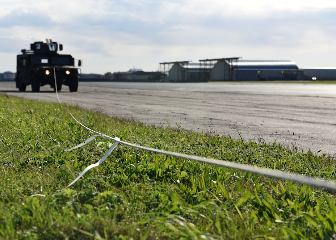 Humvee pulling rope