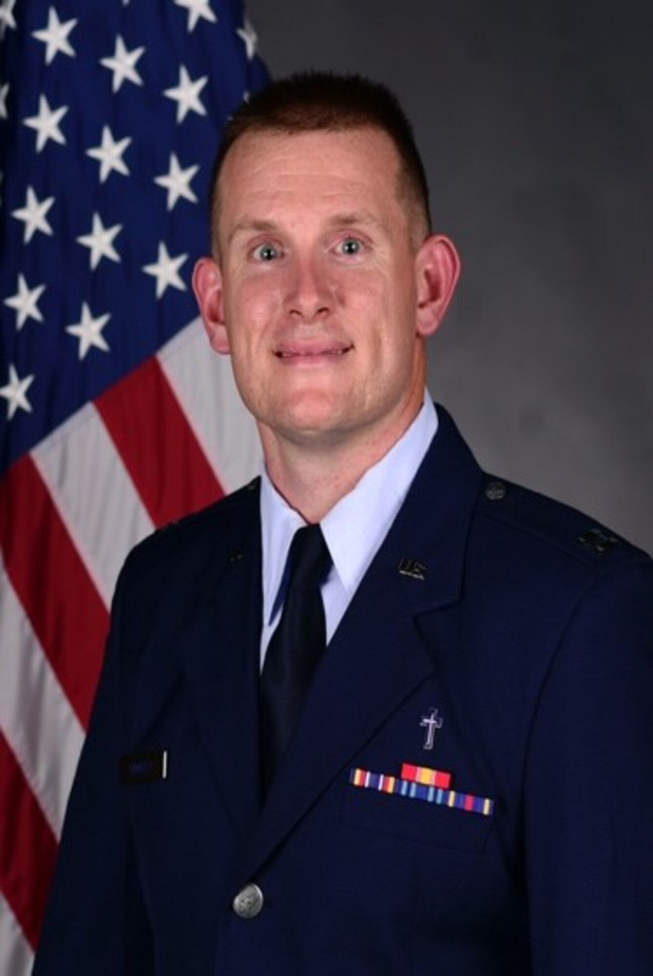 An official photo of Chaplain, Captain Jonathan Lampley