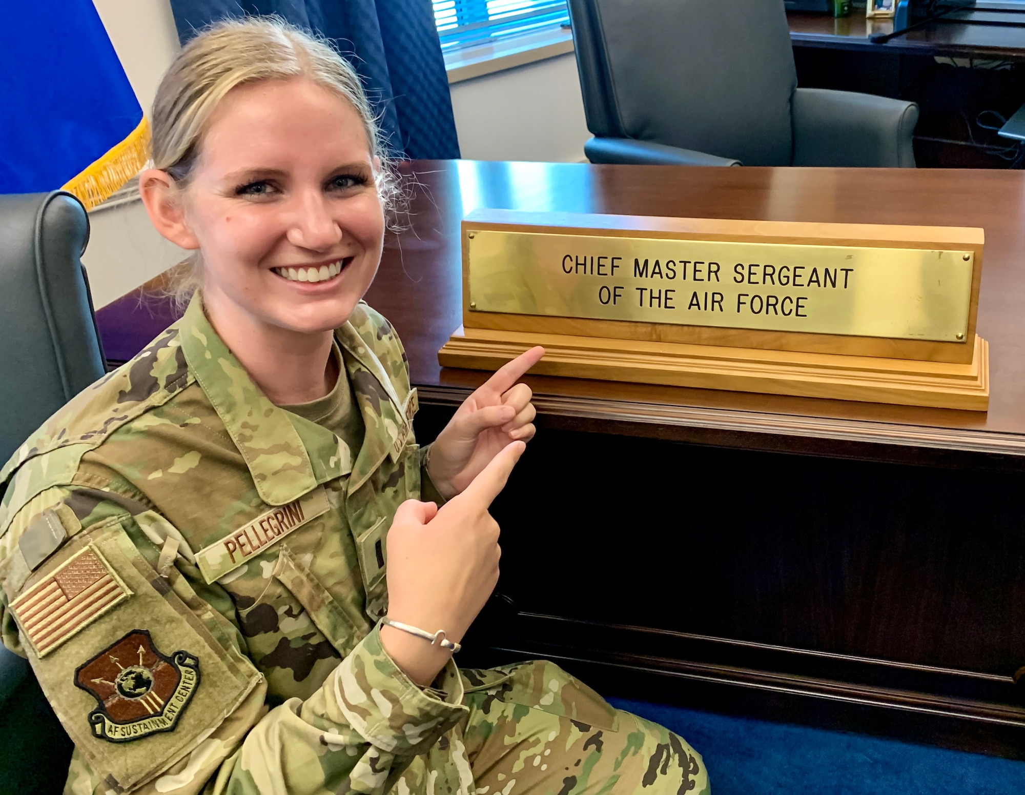tinker-lieutenant-on-team-advocating-change-in-women-s-hair-standards