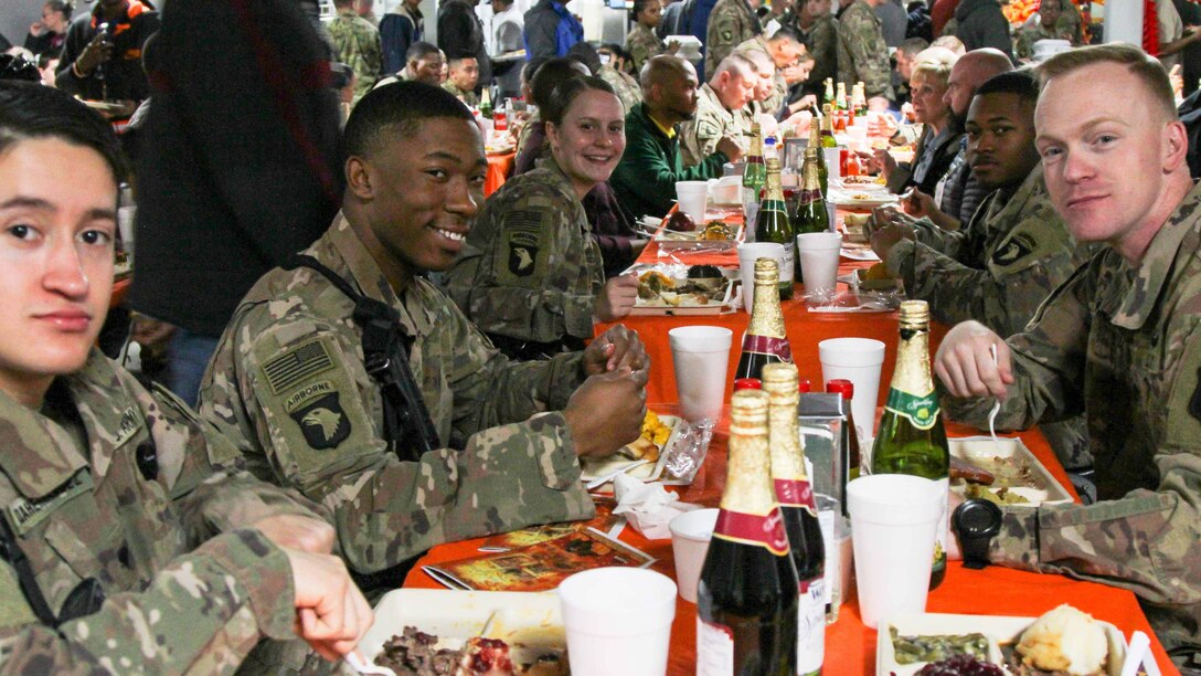 Thanksgiving Feed-the-Troops tradition continues despite COVID-19