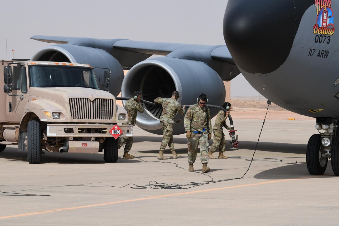 Fuels, maintenance Airmen perform hot pit refuel