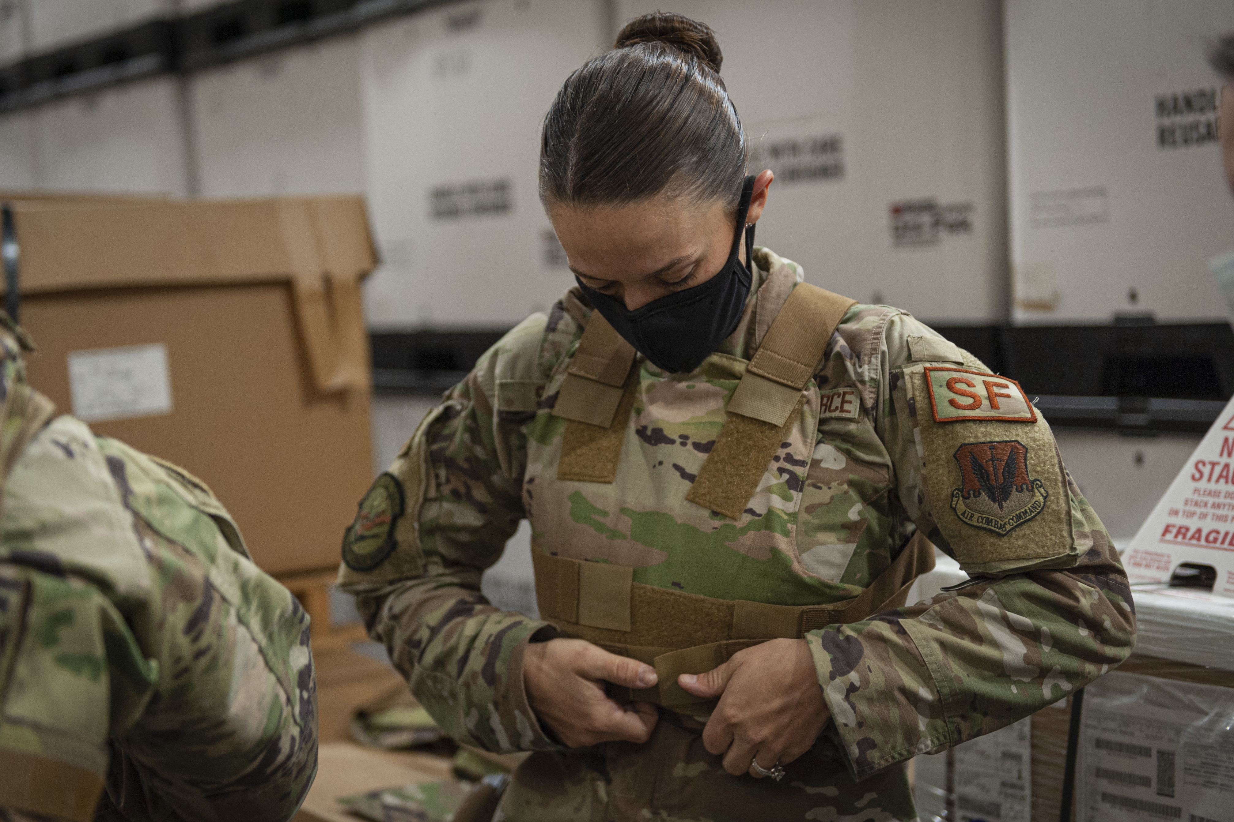 23d SFS receives AF’s first female body armor > Air Combat Command > News
