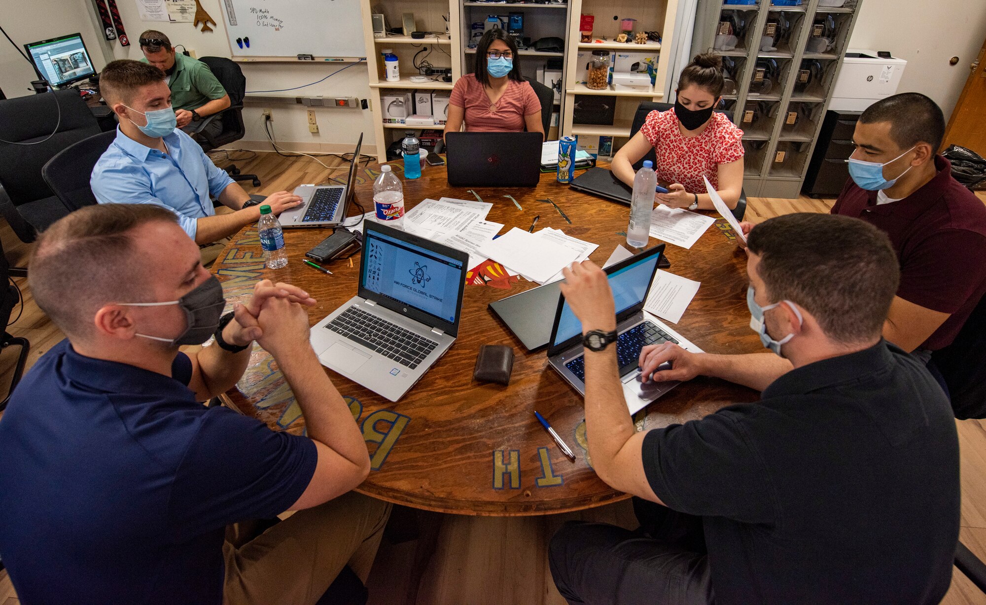 Leading for Innovation students work together on their project at Dyess Air Force Base, Texas, Sept. 16, 2020