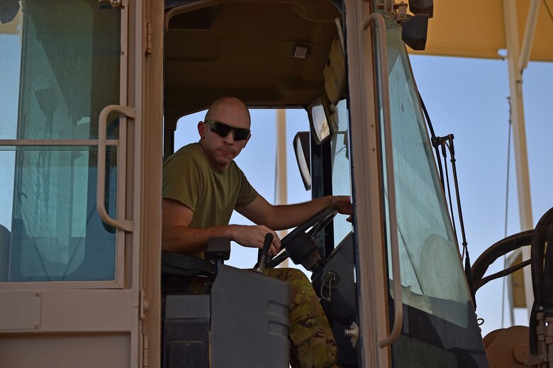 ATOC Airmen process cargo at Prince Sultan Air Base