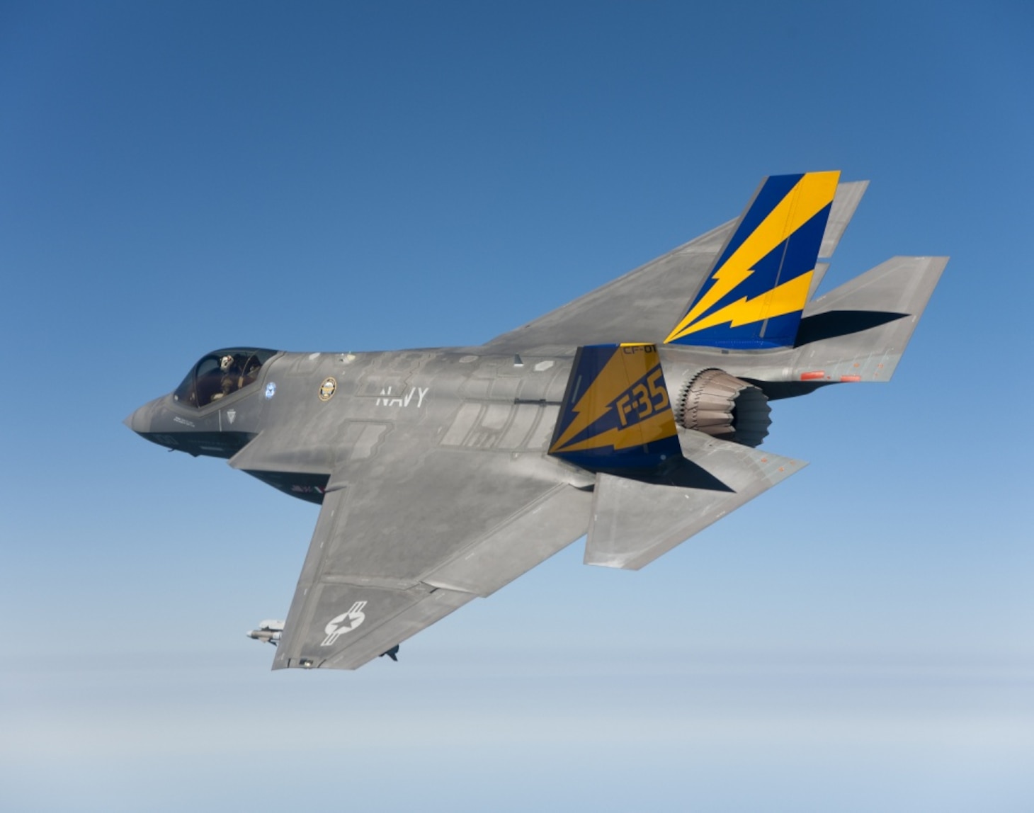 F 35c Lightning Ii United States Navy Displayy Factfiles