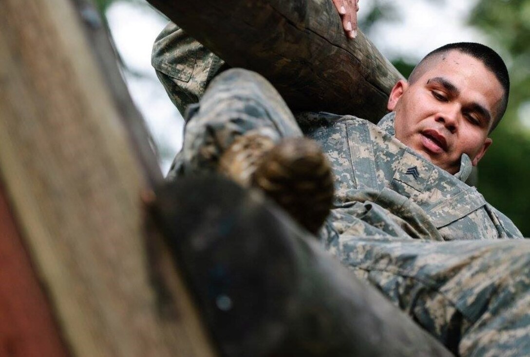 Puerto Rican Army Reserve recruiter follows in father’s footsteps