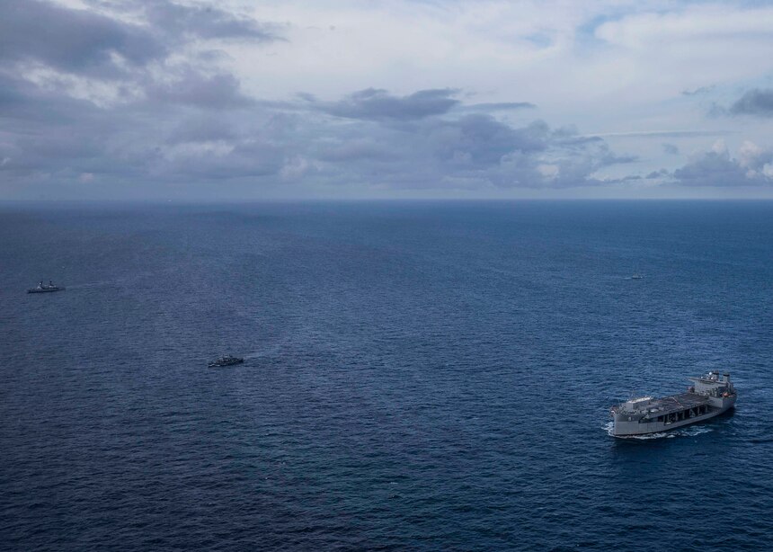 USS Hershel "Woody" Williams and Nigerian Navy Conduct Exercise