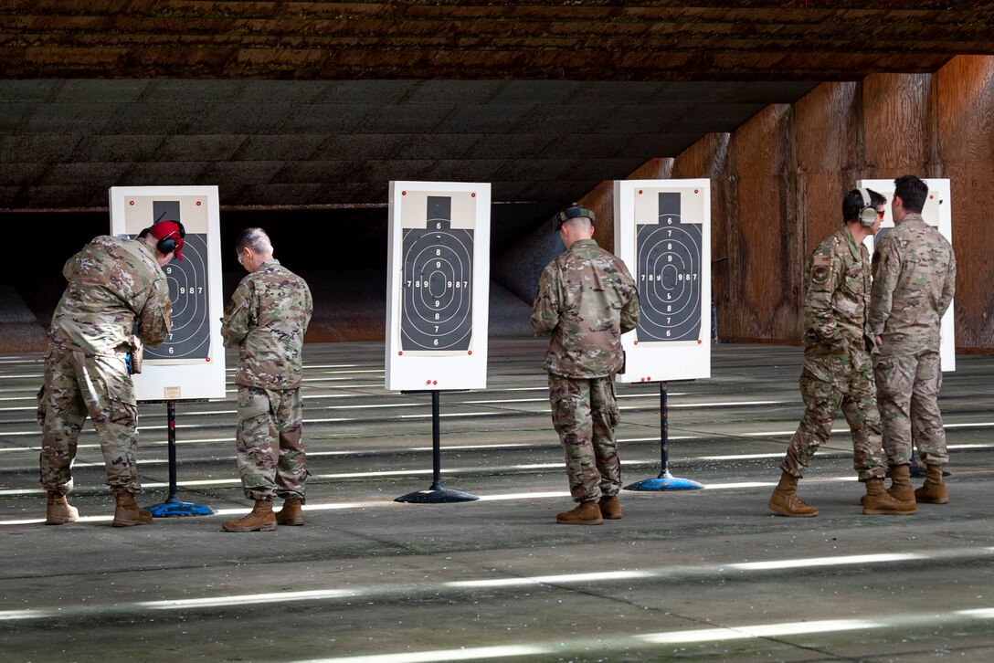 Photo of Airmen receiving scores