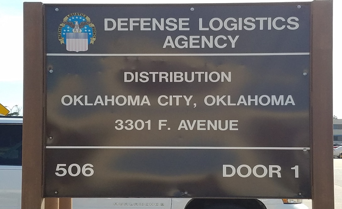 DLA Distribution Oklahoma City earns the Brig. Gen. Barbara Doornink DLA Distribution Center of the Year (Large) award