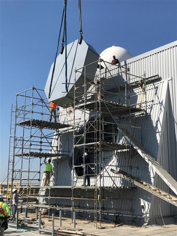 The U.S. Navy accepted delivery of the Navy's AN/SPY-6(V)1 Air and Missile Defense Radar System at land-based test site Combat Systems Engineering Development Site (CSEDS) in
Moorestown, N.J., Oct. 7. Installing and integrating the radar system at CSEDS enables the Navy to save time and expense testing and evaluating new radar capabilities that support and protect the warfighter.