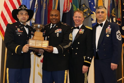 Top VNG units, personnel recognized at 2020 Virginia Military Ball