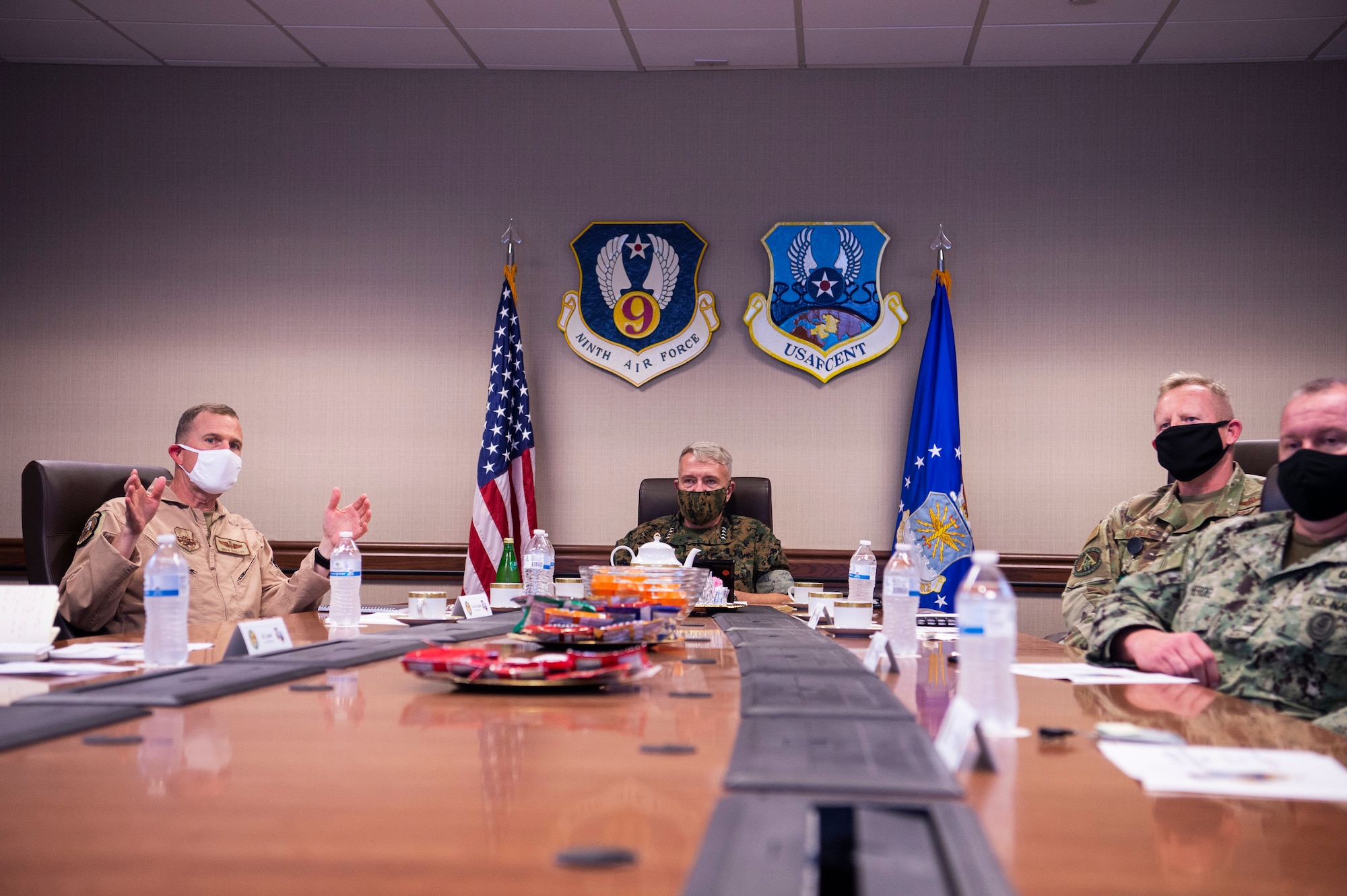 Marine Corps Gen. Frank McKenzie, commander U.S. Central Command, is greeted by 20th Fighter Wing and U.S. Army Central leadership during his visit at Shaw Air Force Base, South Carolina, Oct. 7, 2020.