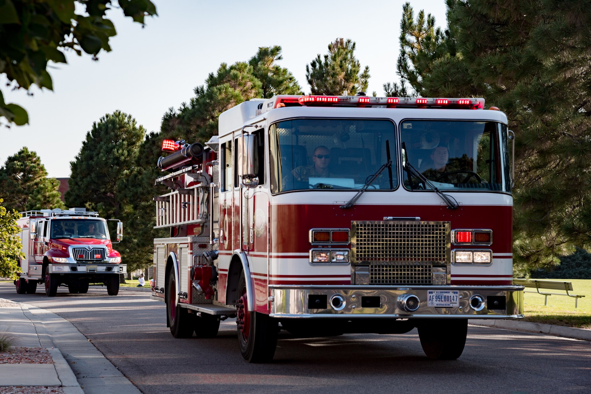 Picture of fire engine and other fire vehicles in parade