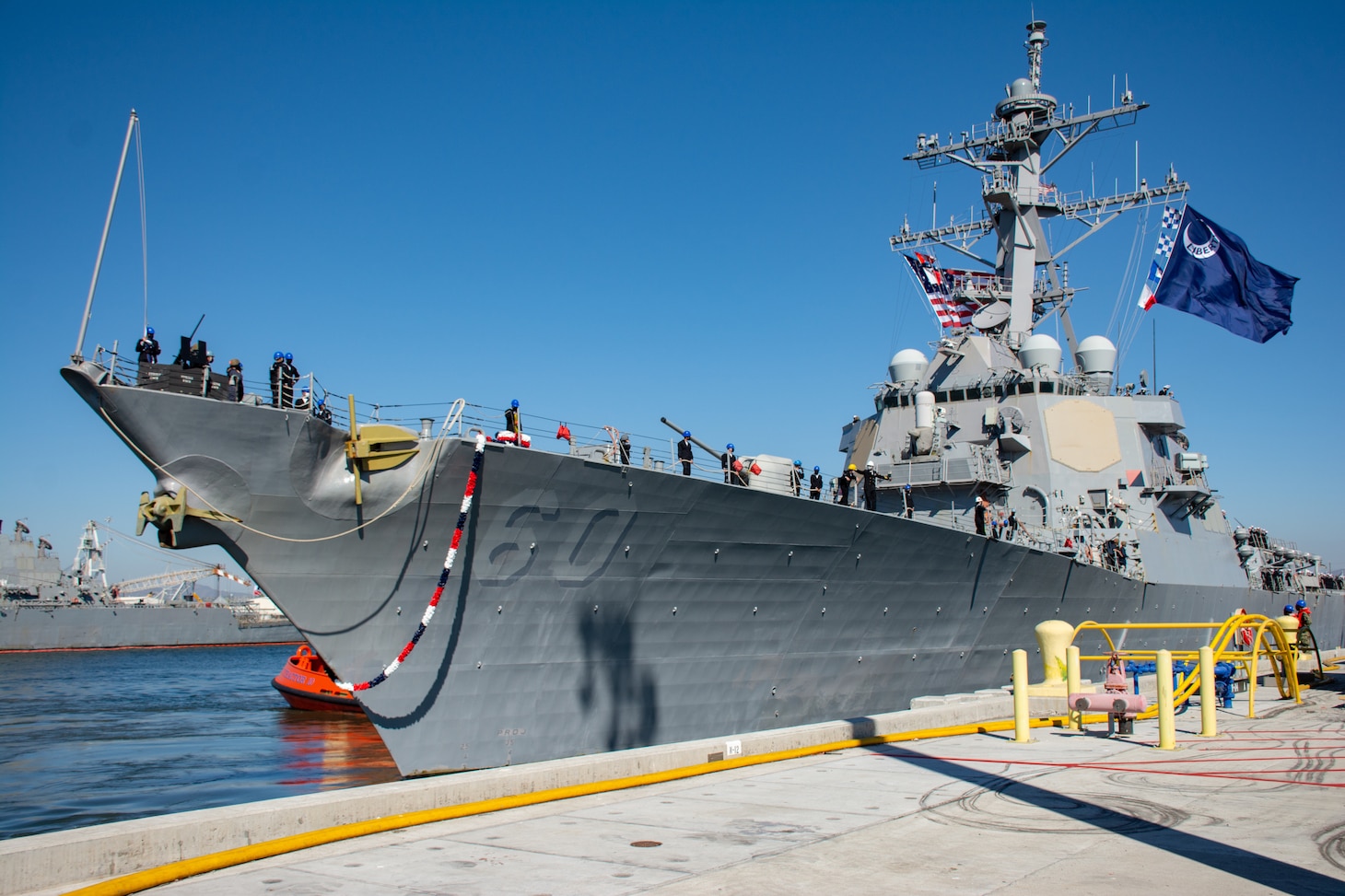 Guided-missile destroyer USS Paul Hamilton (DDG 60) returns to its homeport of San Diego