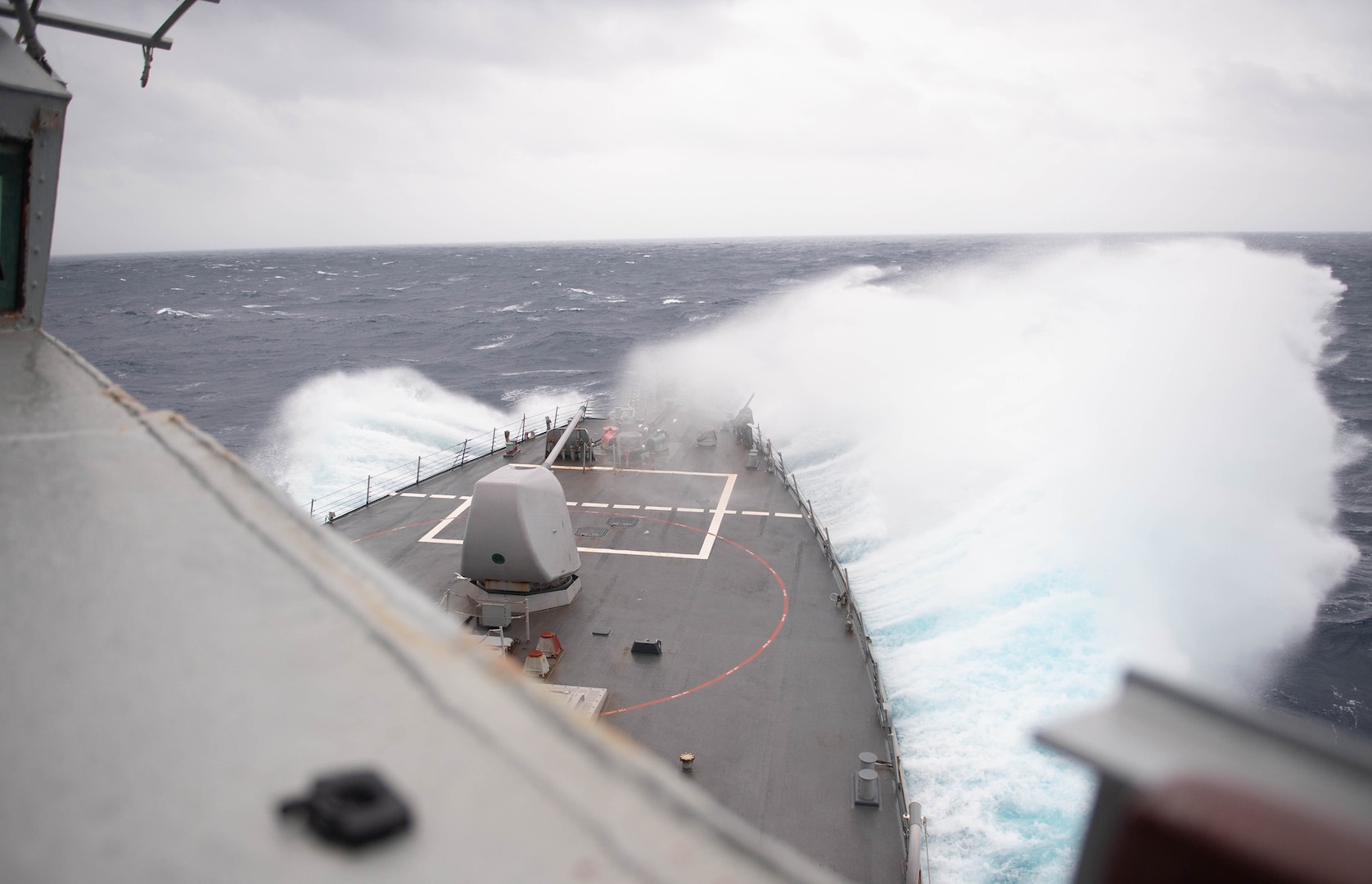 USS Barry transits the Taiwan Strait
