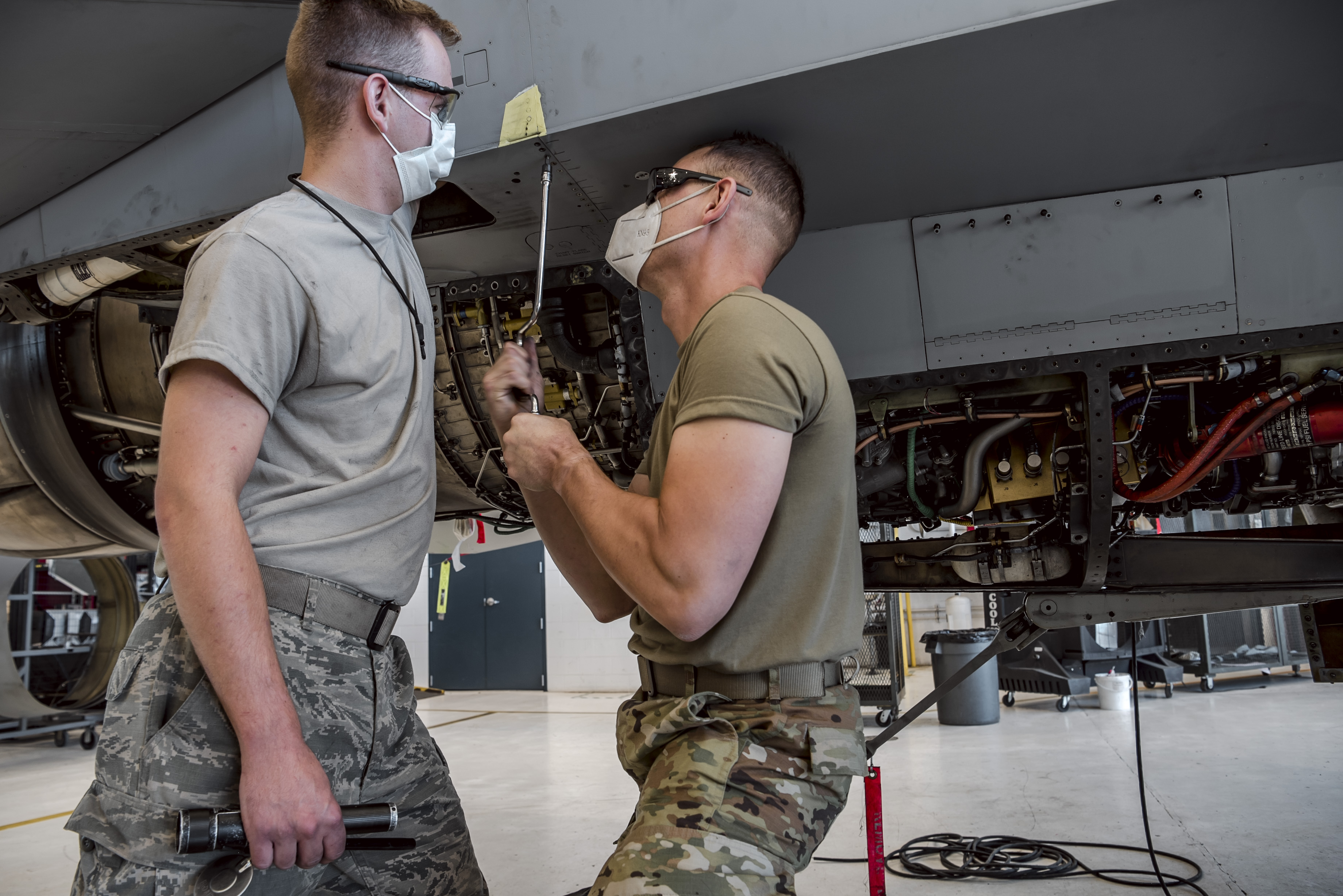 Colorado Air National Guard maximizes maintenance of aging F-16