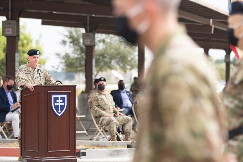 Command of second-largest Army Reserve unit changes hands in COVID-conscious ceremony