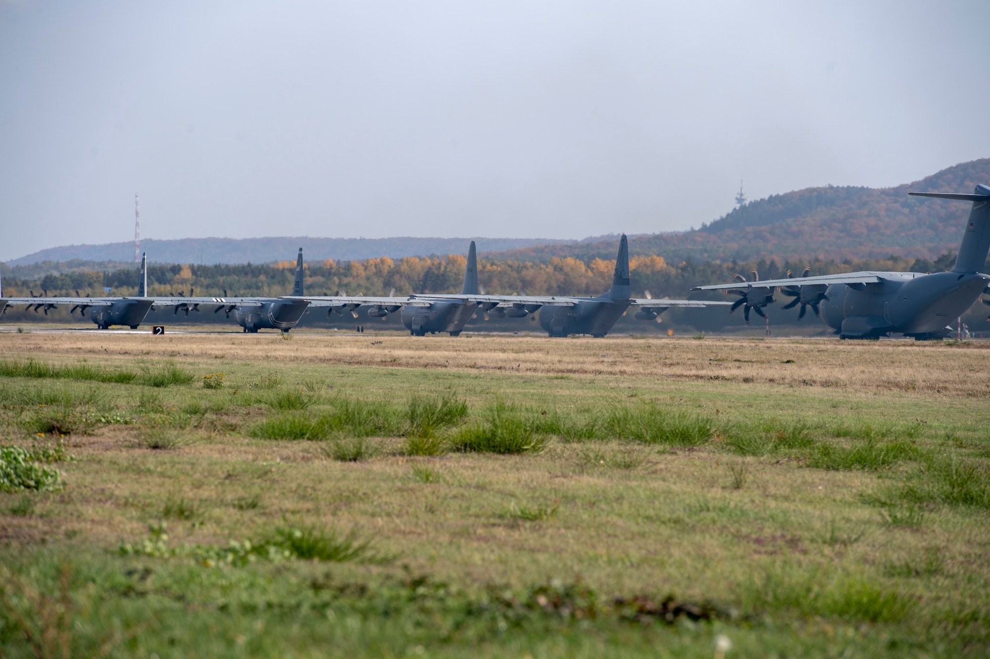 Photo of cargo aircraft performing and elephant walk