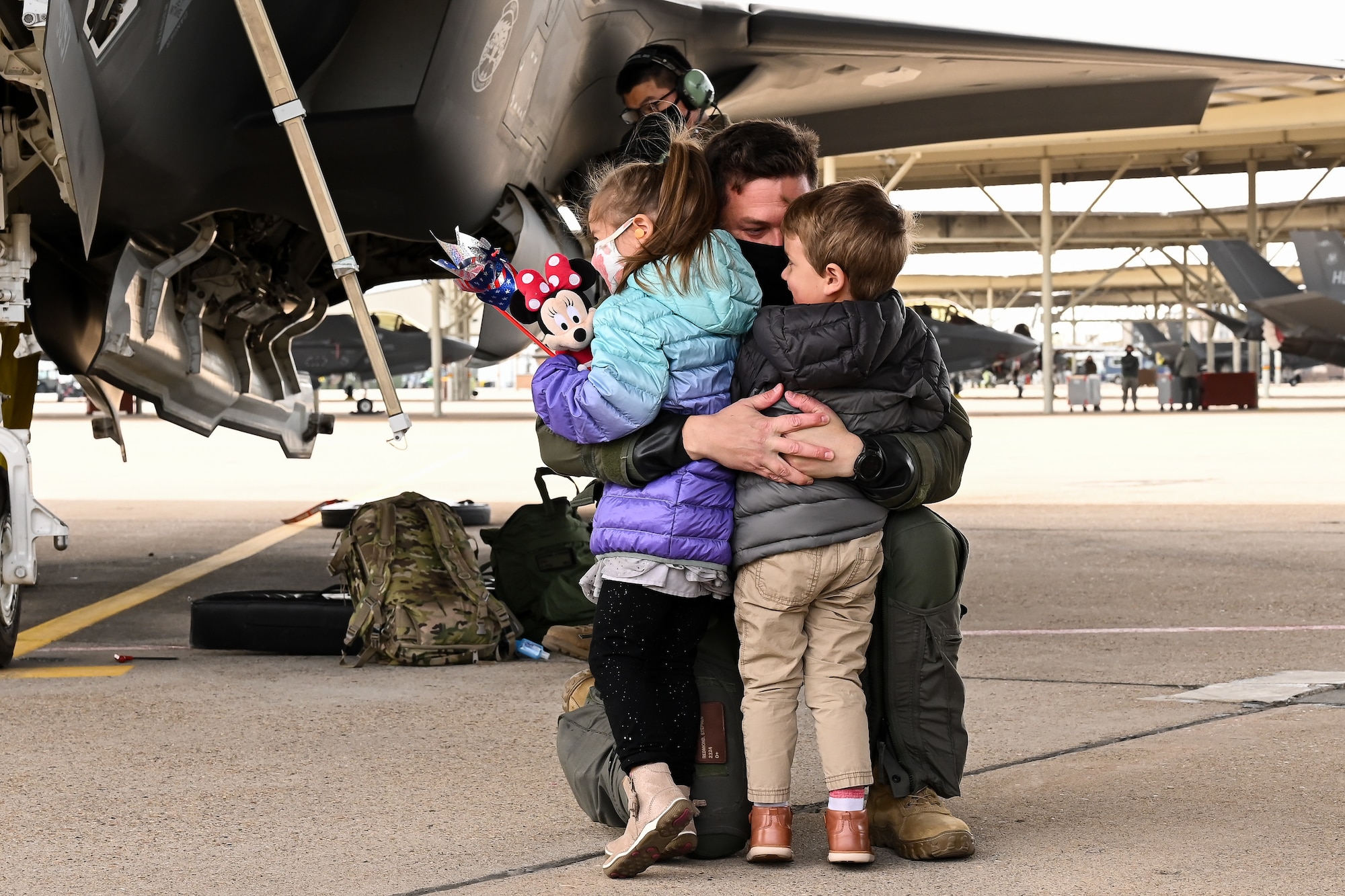 A photo of the 421st Fighter Squadron returning to Hill AFB following a deployment.