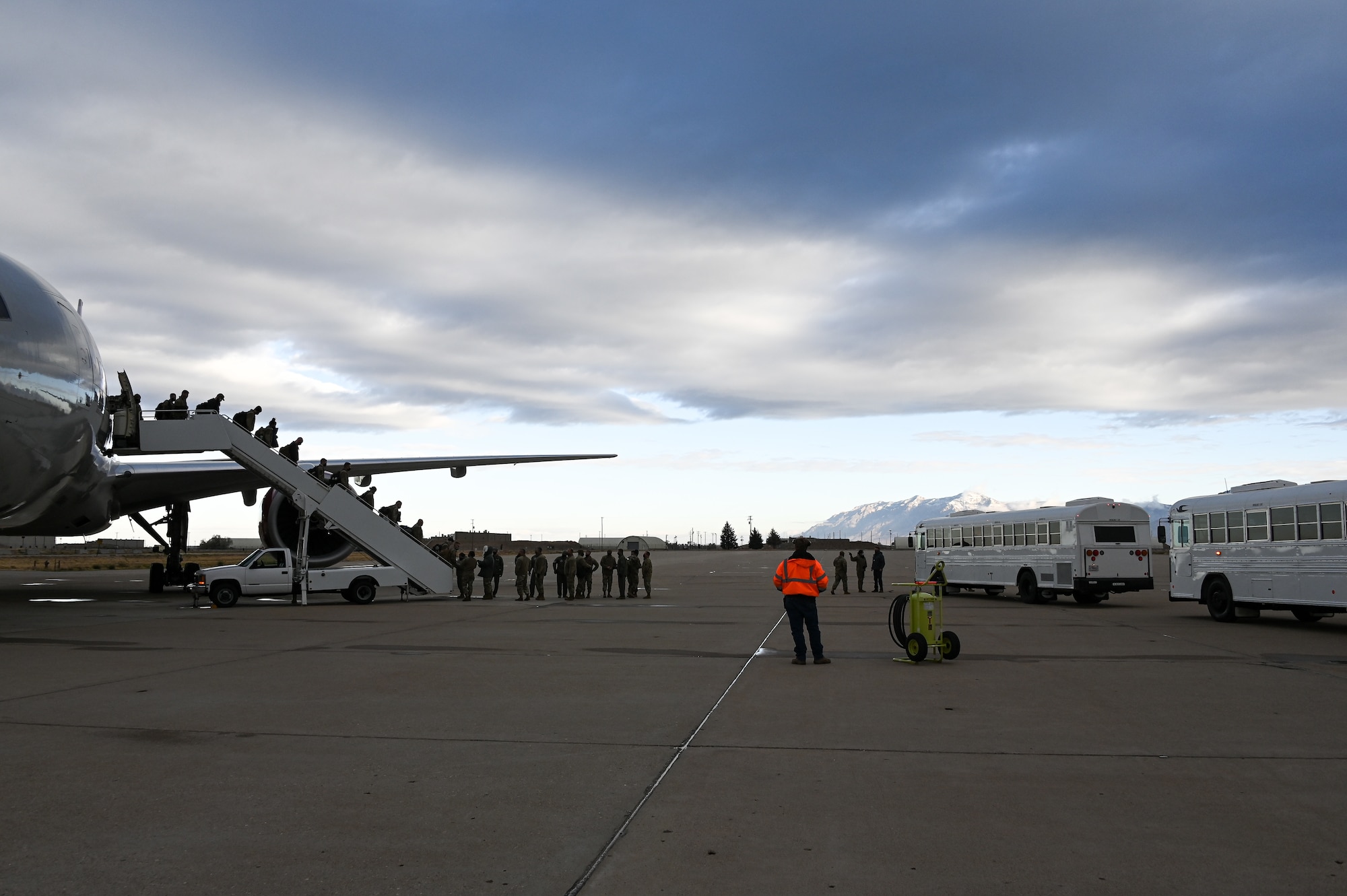 A photo of the 421st Fighter Squadron returning to Hill AFB following a deployment.