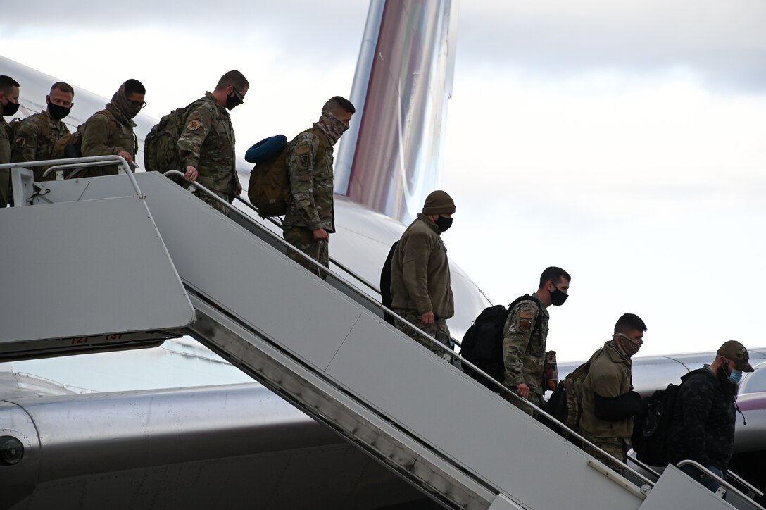 A photo of the 421st Fighter Squadron returning to Hill AFB following a deployment.