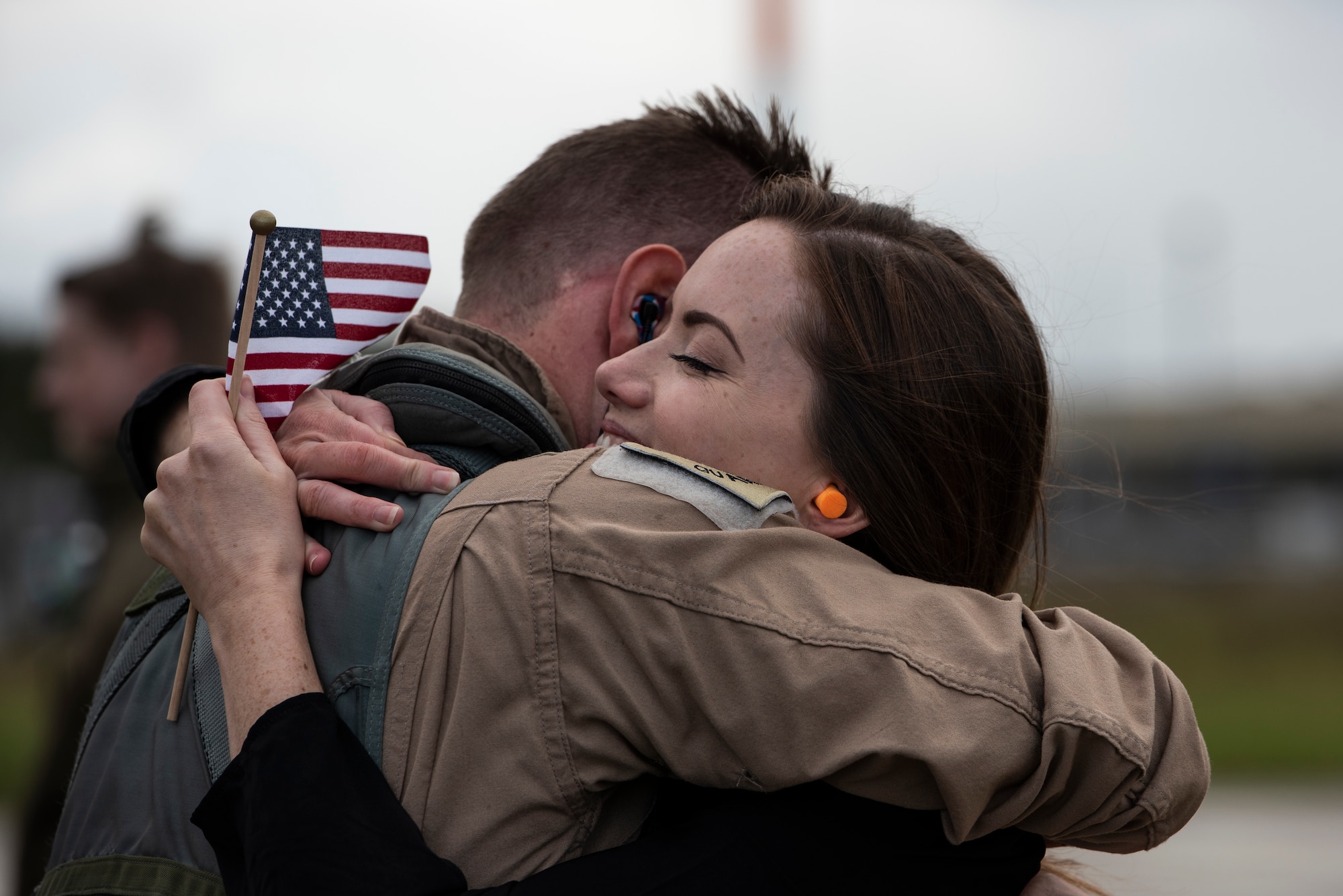 F-15E Strike Eagle aircrew assigned to the 492nd Fighter Squadron reunite with their families at Royal Air Force Lakenheath, England, Oct. 15, 2020. The 492nd FS returned from a six-month deployment in support of U.S. Air Force Central Command. (U.S. Air Force photo by Airman 1st Class Jessi Monte)