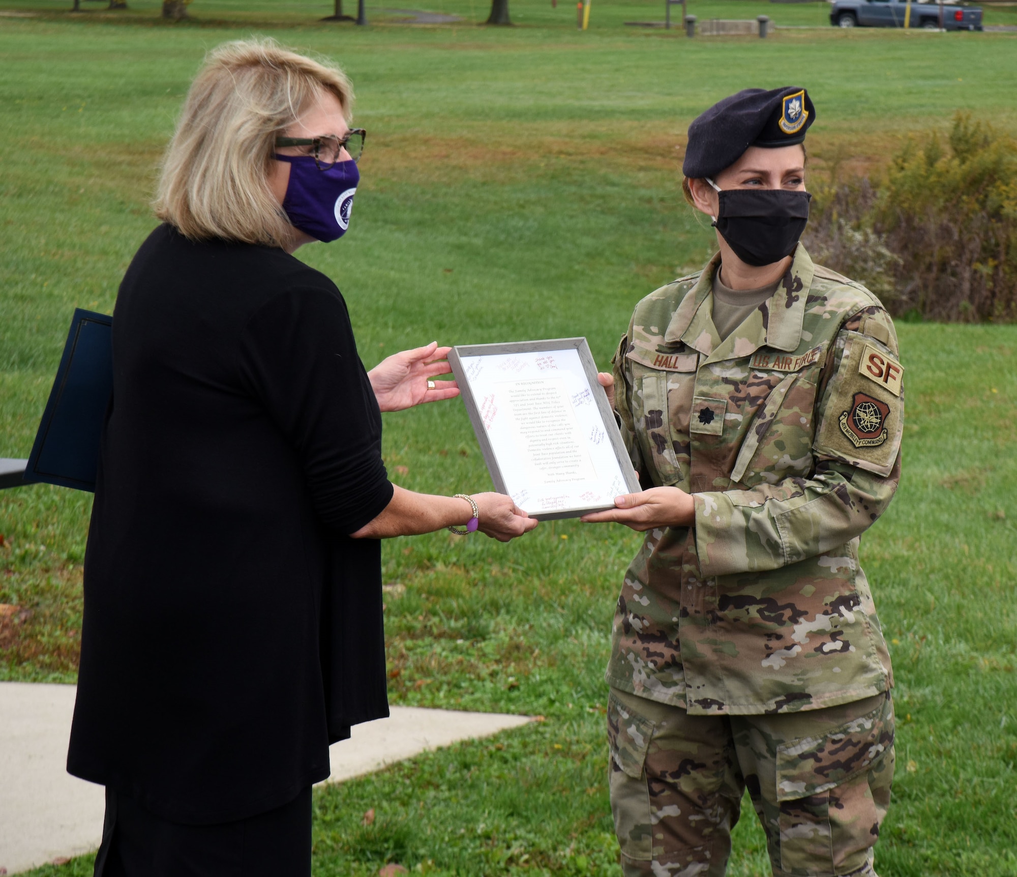 Certificate presented to an Airman.