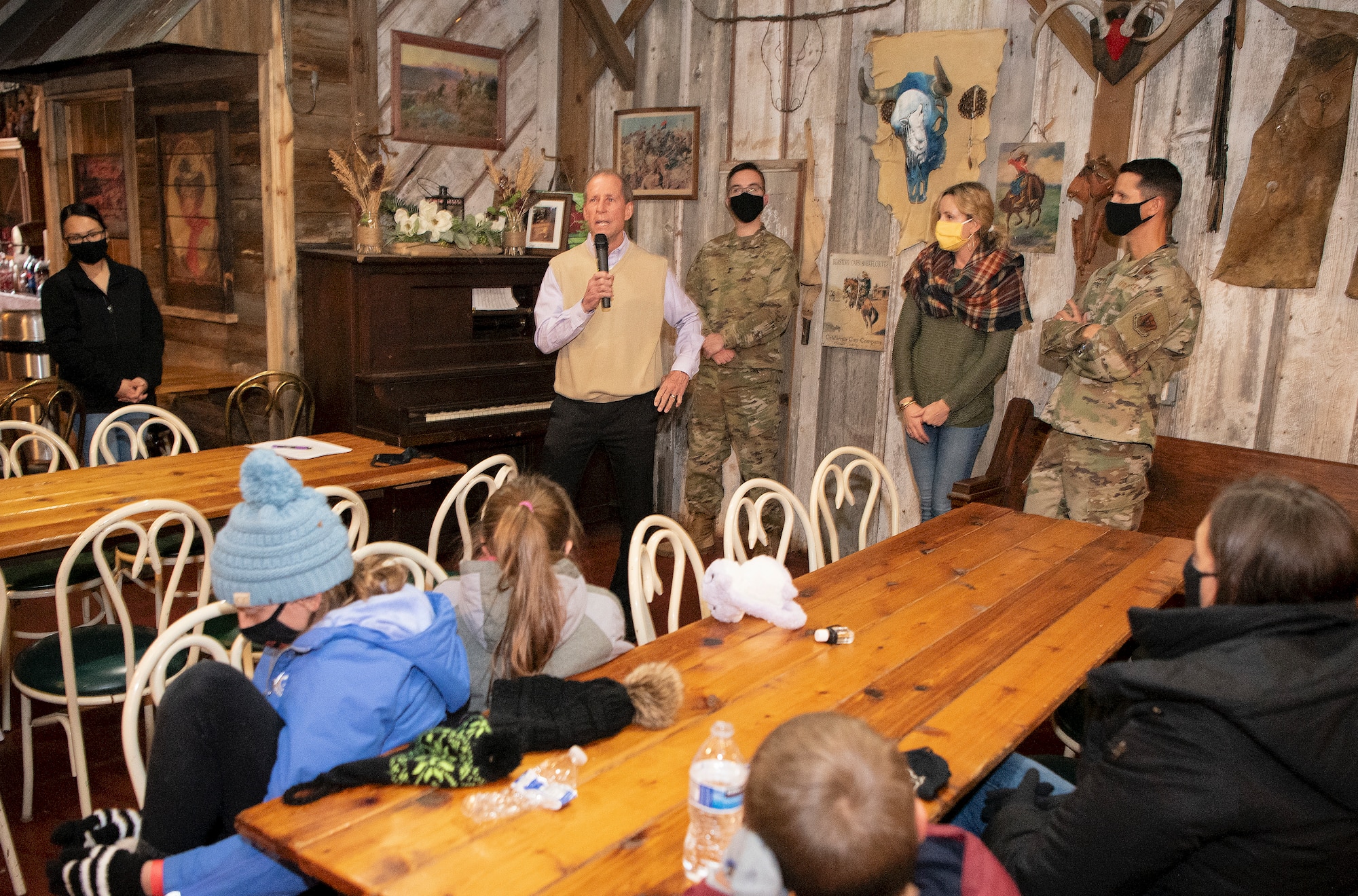 A photo from a quarterly "Families of the Deployed" event that goes with a story.
