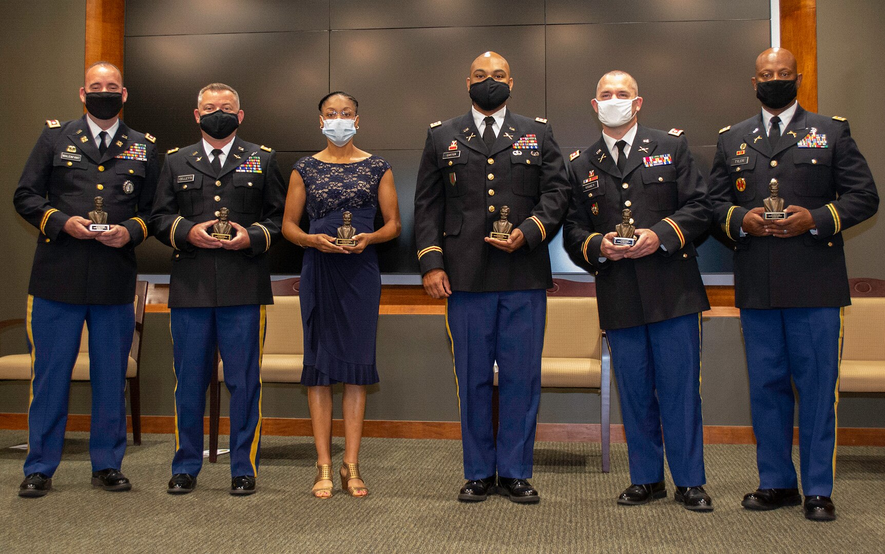 The Illinois Army National Guard Officer Candidate School Hall of Fame Board inducted its 2020 inductees Aug. 23 at the Illinois Military Academy, Camp Lincoln, Springfield, Illinois.