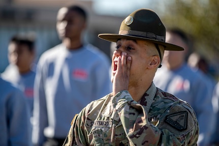 Sgt. 1st Class Edward Santiago, a drill sergeant with the New Jersey Army National Guard’s Recruit Sustainment Battalion, instructs New Jersey Army Guard recruits at the New Jersey National Guard Training Center in Sea Girt, N.J. More than 43,000 people enlisted in the Army National Guard in fiscal year 2020. That, combined with a 101% retention rate and more than 4,100 transitions from the active component to the Army Guard, allowed the Army Guard to meet its congressionally mandated end strength of 336,000 Soldiers.