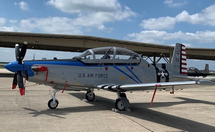 The 39th Flying Training Squadron’s T-6 flagship aircraft sits on the flightline at Joint Base San Antonio-Randolph, Texas. To celebrate the 39th’s legendary WWII history, the squadron’s operational host - the 12th Flying Training Wing - painted the aircraft in the historic scheme of the P-51 “Little Girl” flown during WWII by Capt. Leroy Grosshuesch, commander of the then-designated 39th Fighter Squadron, during his single-handed attack on a Japanese destroyer off Goto Retto near Kyushu, Japan in 1945. The 39th Flying Training Squadron was activated as the 39th Pursuit Squadron in 1940, redesignated as the 39th FTS in 1999 and subsequently activated in the Reserve component in 2001. (U.S. Air Force photo)
