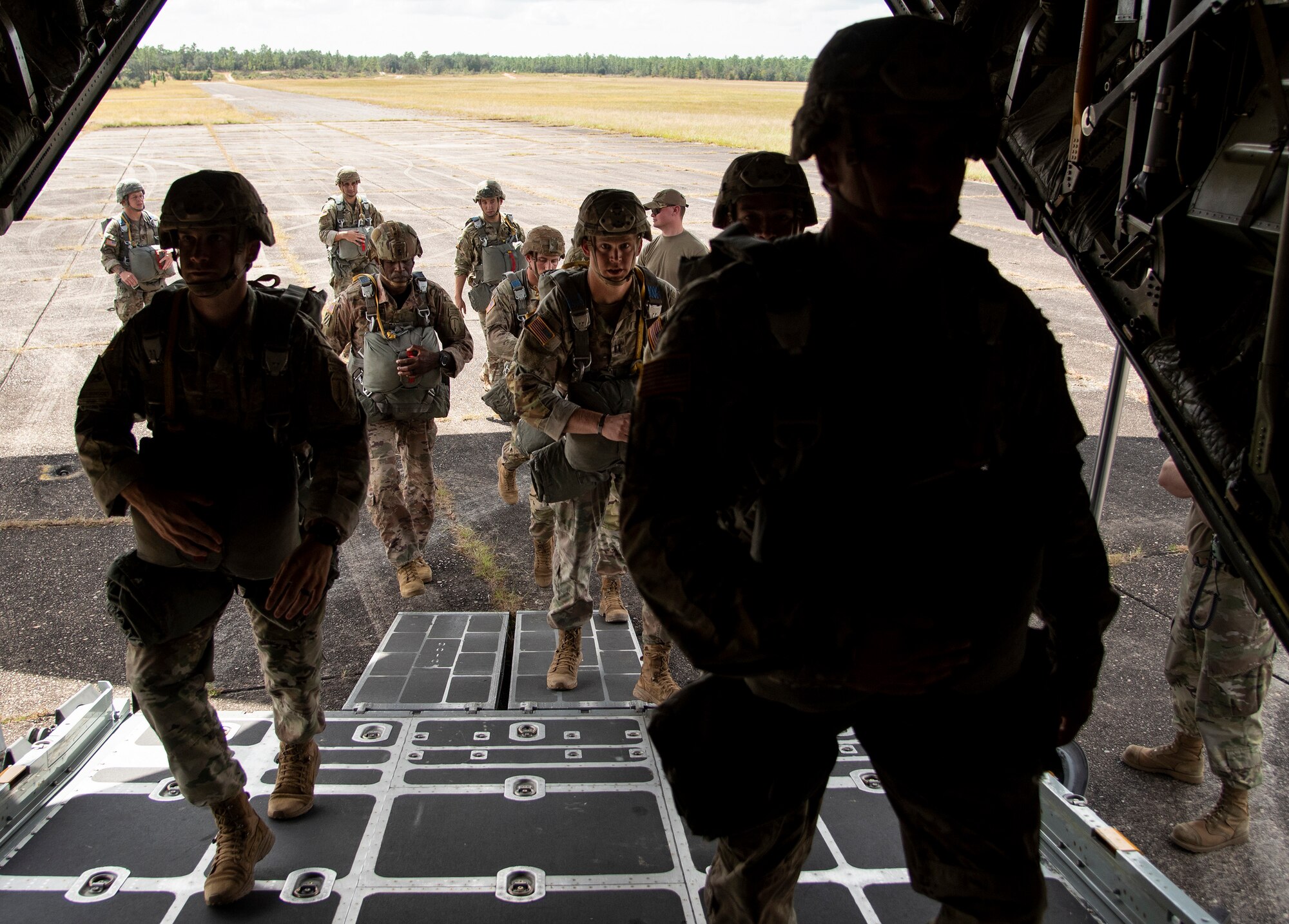Ranger instructors go airborne > Eglin Air Force Base > Article Display