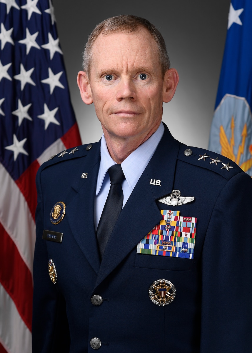 This is the official photo of Lt. Gen. James Dawkins.