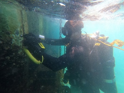 Underwater Construction Team (UCT) 2 works off San Clemente Island, Calif.