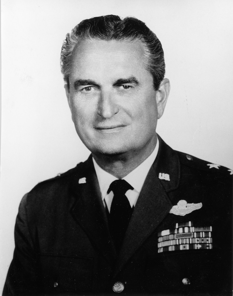 This is the official photo of Major General G.B. (Ben) Greene Jr.