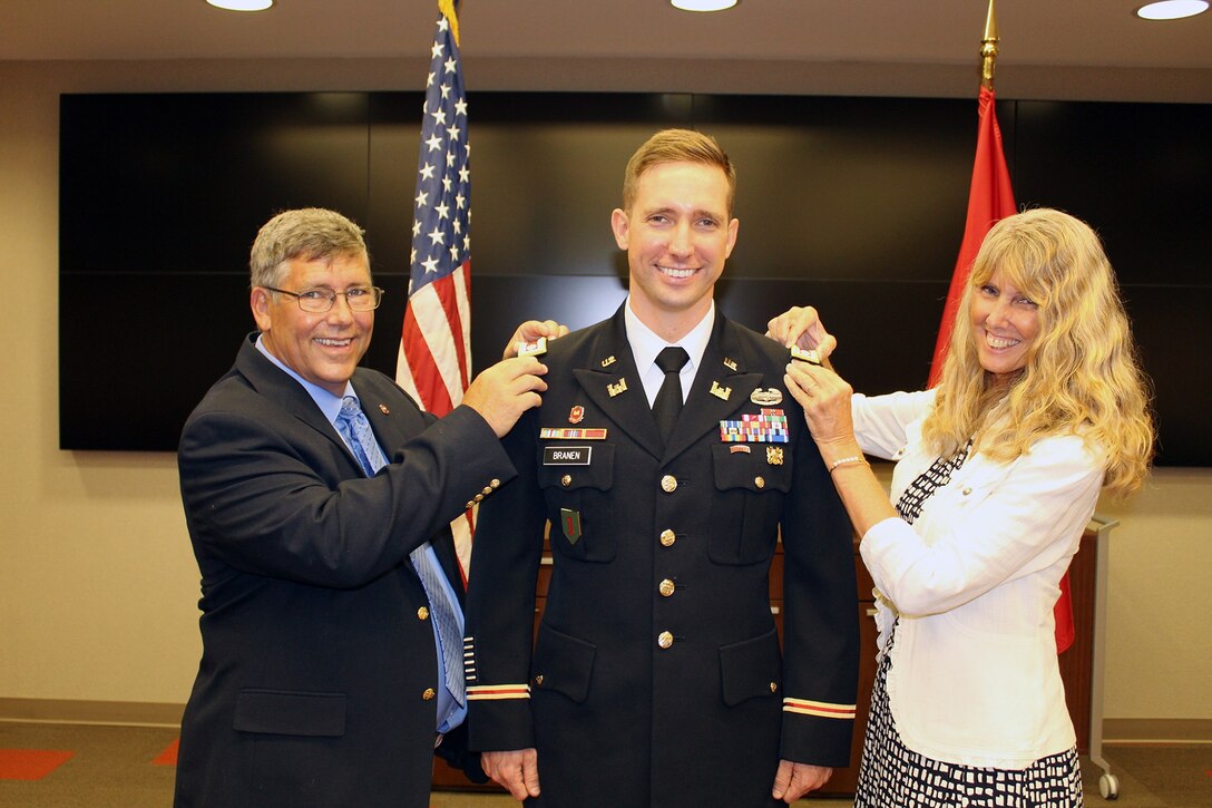 Joined by his parents, Robert and Anne Branen, U.S. Army Corps of Engineers Nashville District deputy commander Lt. Col. Nathan Branen was promoted from the rank of major to lieutentant colonel during a ceremony at the Nashville District Headquarters in Nashville, Tennessee, Aug. 28 2020.