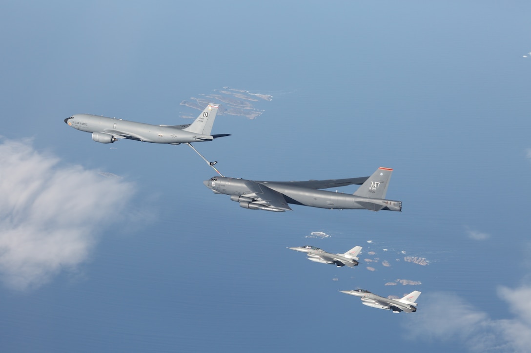 B-52s Train With Norwegian Forces