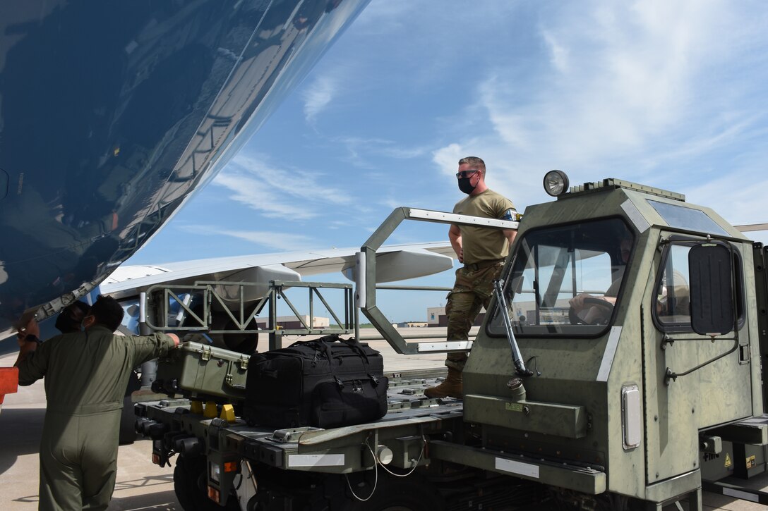 Airmen Leave