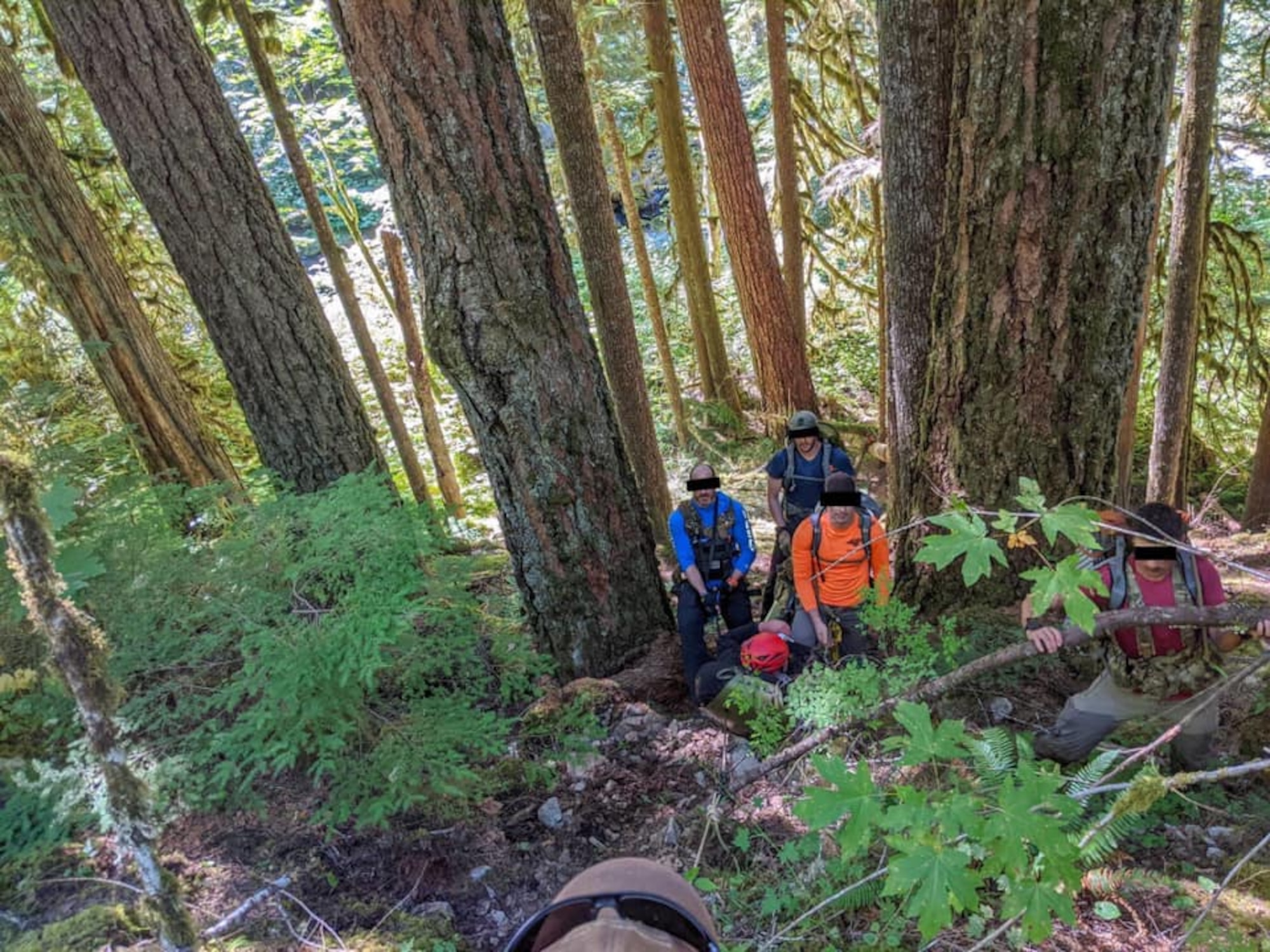 Guardian Angels Rescue Lost Father and Daughter Near Mt. Hood