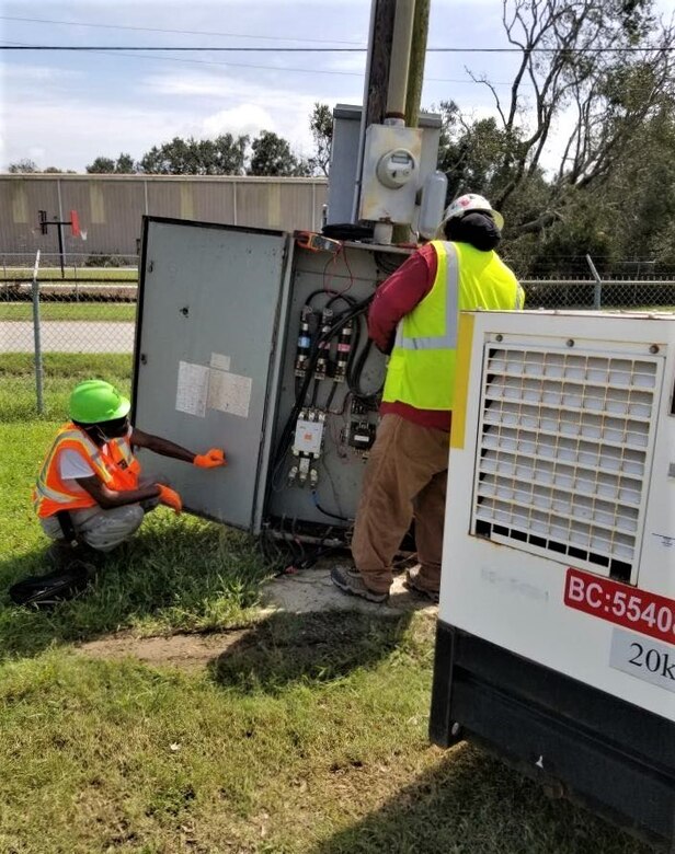 (IN THE PHOTO) U.S. Army Corps of Engineers Contractors install temporary generators at one of the sites requested by the state of Louisiana. Emergency power installation is one of the Corps’ primary missions during emergency recovery operations, in addition to supporting the temporary housing mission, providing temporary roofing and conducting infrastructure assessments. (USACE photos by Royalle Woods)