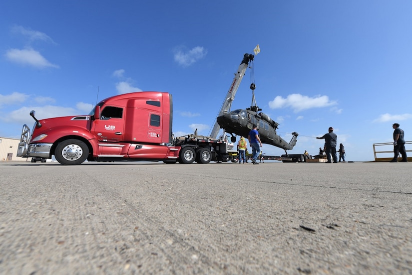 A UH-60L fuselage and operational helicopter were transported from Corpus Christi Army Depot to Wichita State University where researchers at the National Institute of Aviation Research (NIAR) will create a virtual model of the work horse of Army aviation. U.S. Army photo by Ervey Martinez.